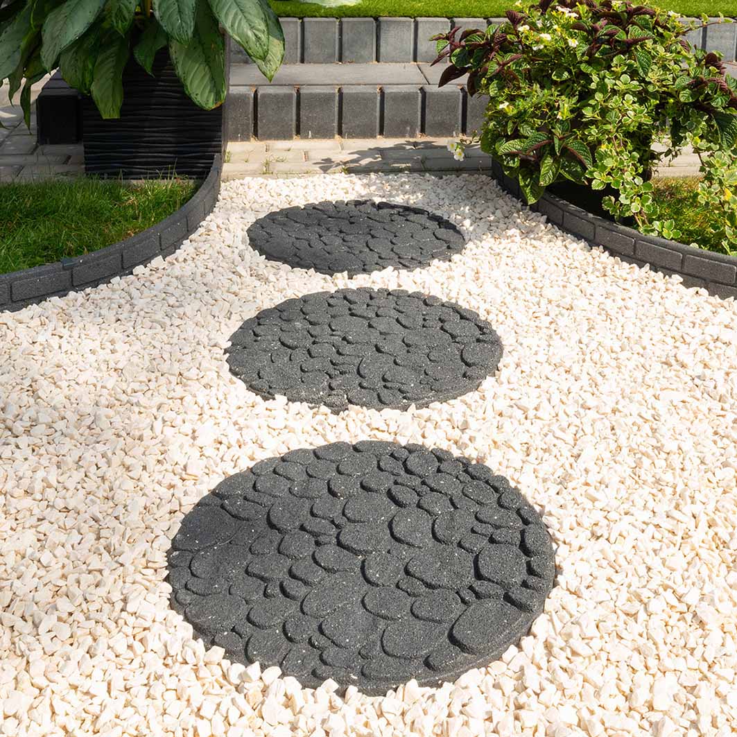 Greenfingers Recycled Rubber River Rock Stepping Stone