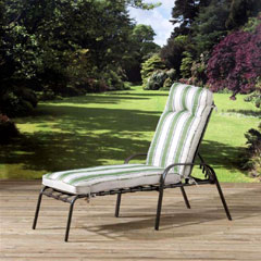 Pagoda Naples Cushioned Lounger