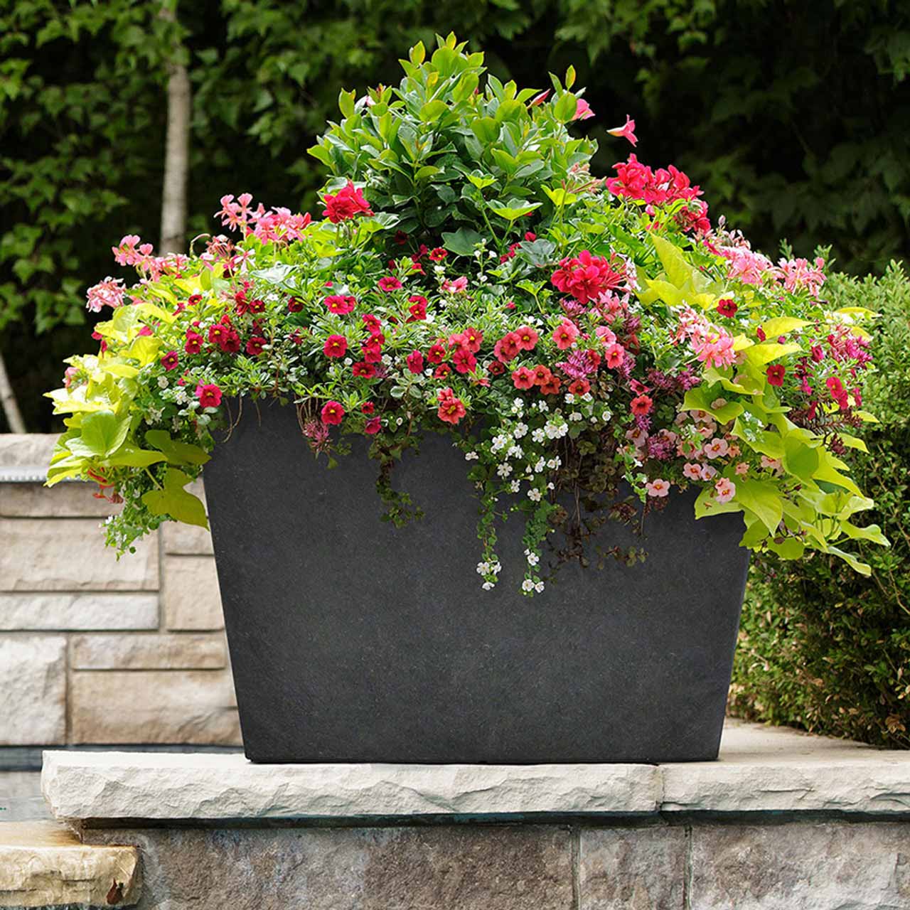 Tierra Verde Sonata Trough Planter - Slate